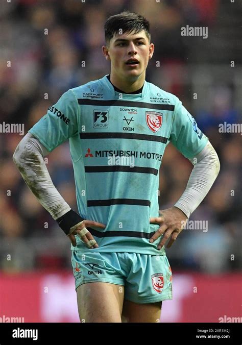 gloucester rugby louis rees zammit